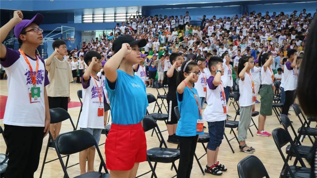 多国名校与哈佛争抢留学生对比分析